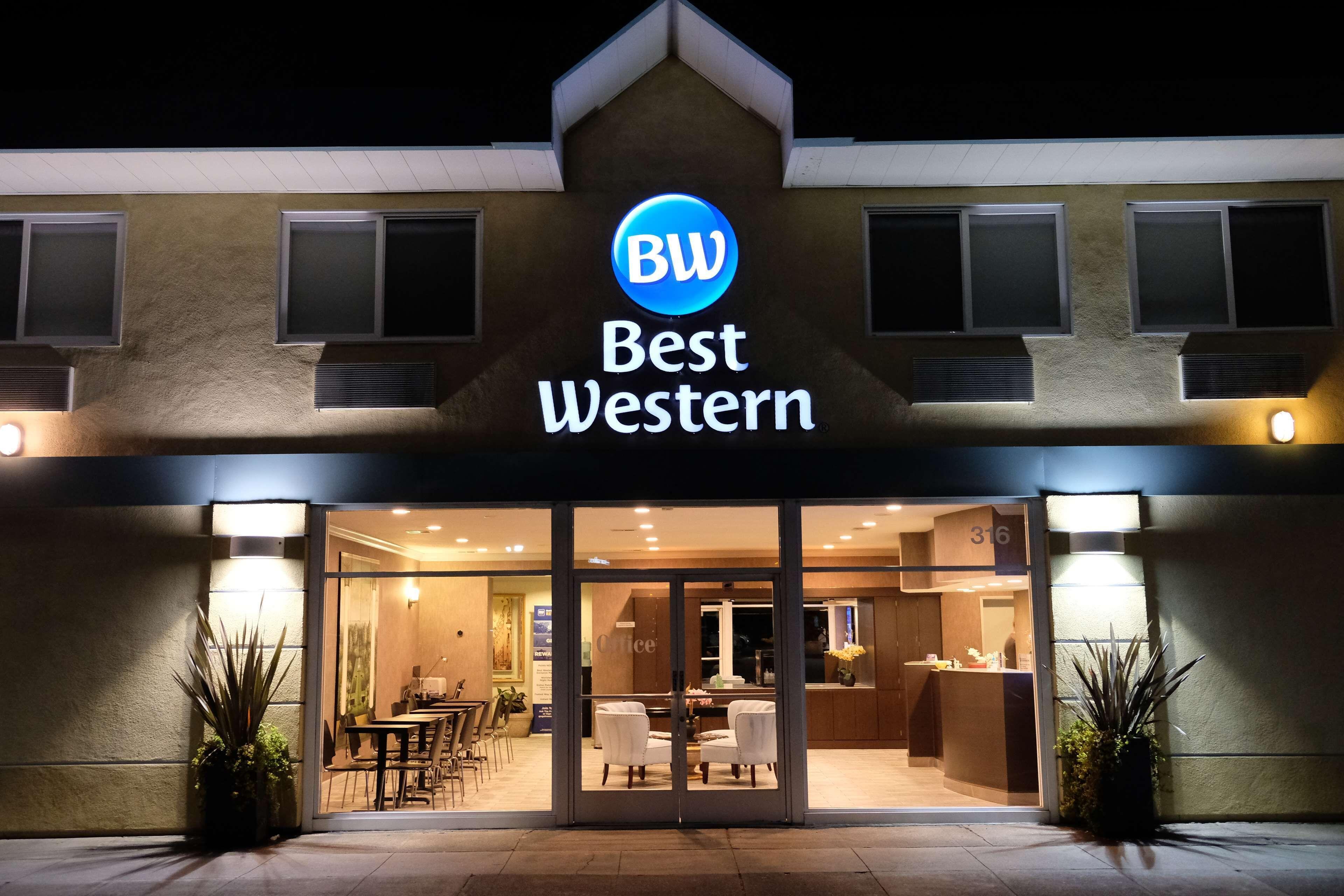 5 Business Hotels Near Flood Park Worth Booking Now