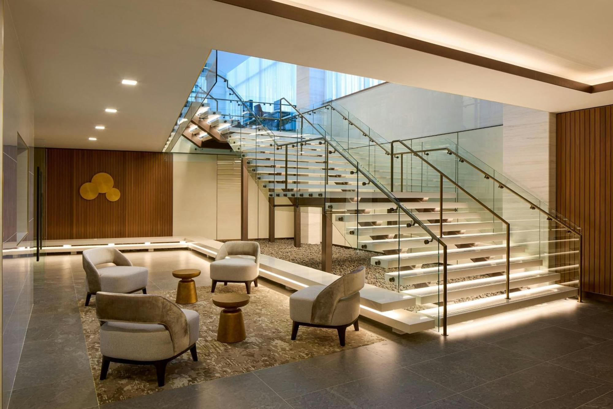 Where to Stay in New York: 5 Best Hotels Across the City
