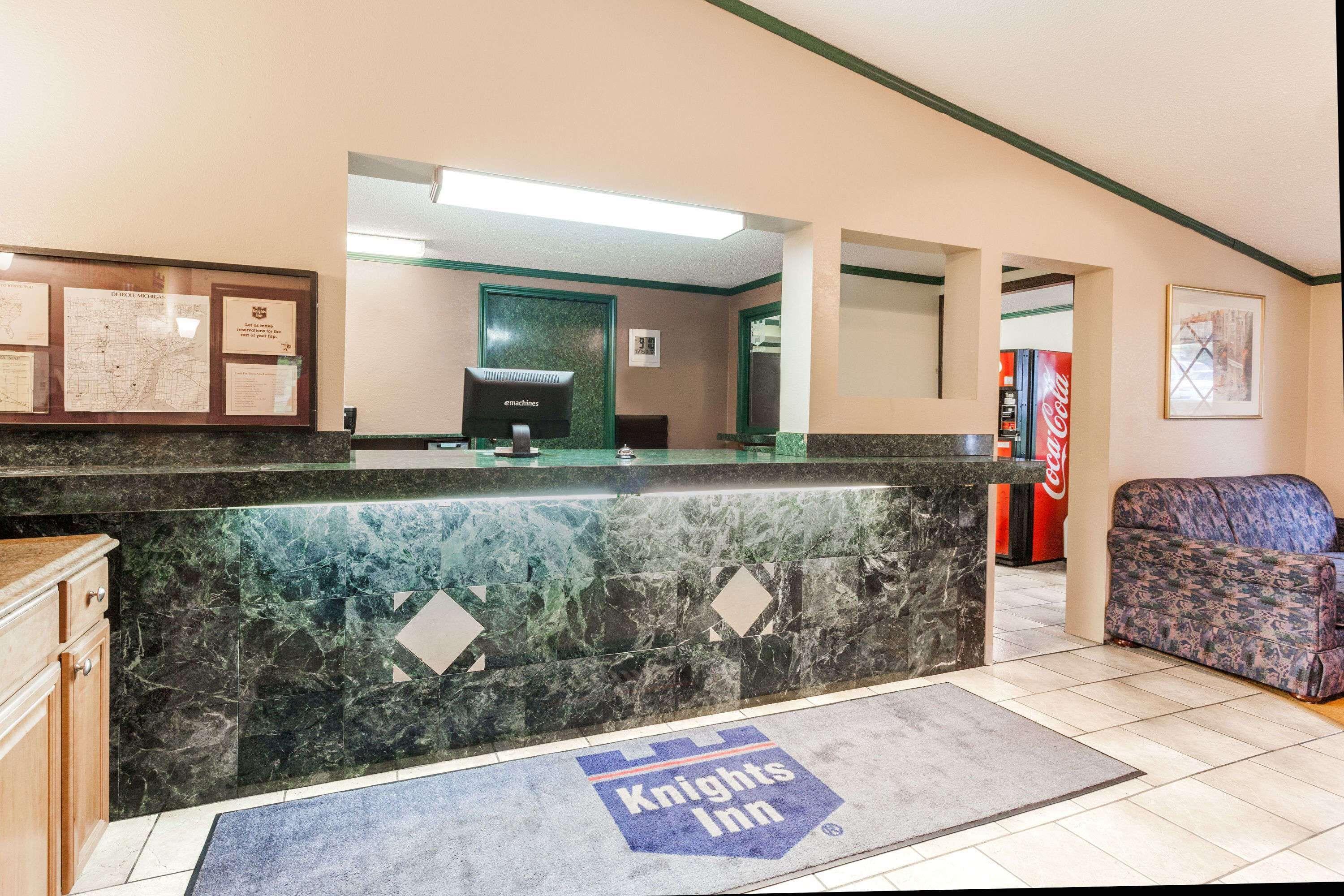 Where to Stay Near Muirwood Square: 4 Budget Hotels Reviewed