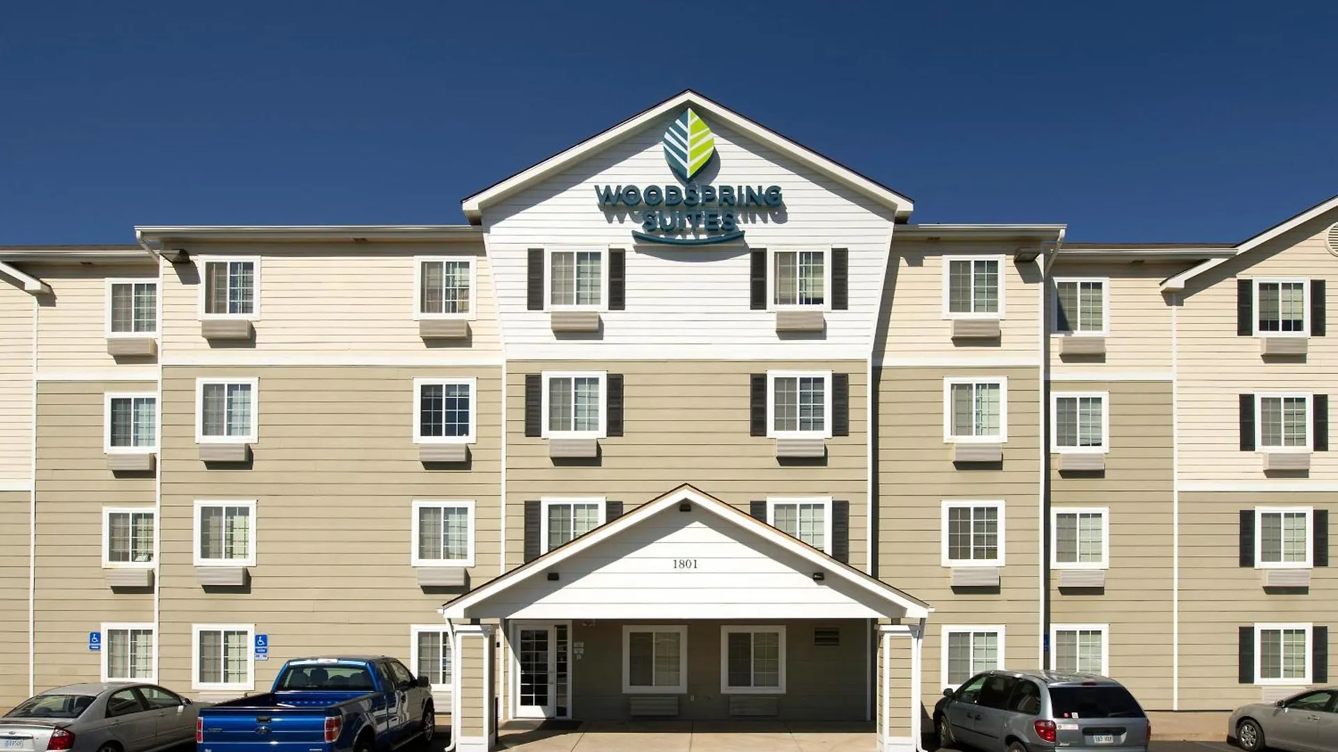 Staying Near Brown v. Board of Education: 4 Budget Hotels Compared