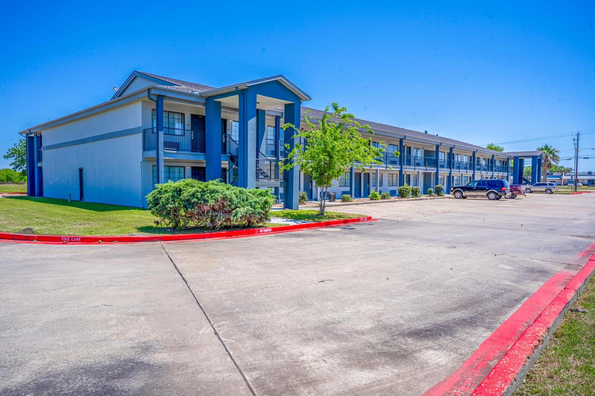 Staying on the Texas Coast: 15 Beach Hotels Compared